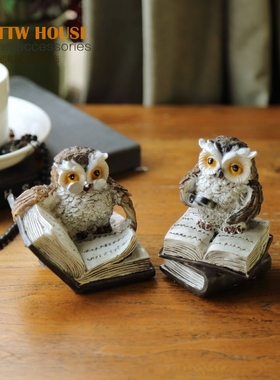 美式复古树脂猫头鹰看书摆件客厅玄关书房家居摆设样板间软装饰品