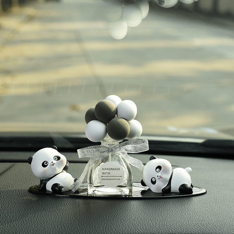 汽车摆件车内饰品摆件车载装饰品创意汽车用品车内饰品可爱熊猫女