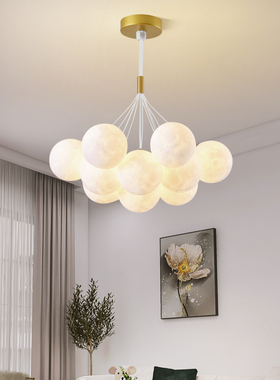 卧室吊灯梦幻月球灯主卧北欧房间法式主灯泡泡球现代轻奢创意灯具