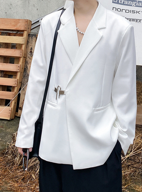 春季韩国ins白色小西装男个性金属锁扣设计感韩版网红高级感西服