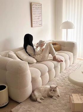 北欧现代简约布艺小户型客厅复古羊羔绒面包创意网红别墅接待沙发