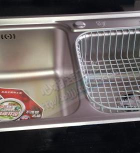 冠爵SUS304不锈钢纳米抗菌厨房水槽套餐洗碗池菜盆加厚双槽8245