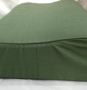 枕头 含枕套和枕芯套装 颈椎保健枕  军绿慢回弹健康枕头包邮