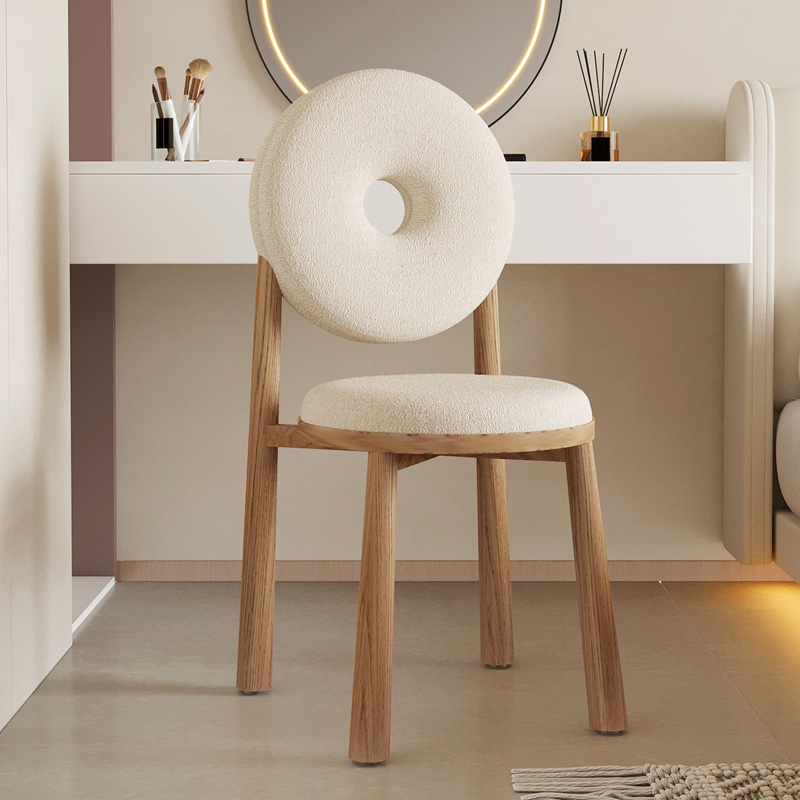 网红甜甜圈餐椅现代北欧简约靠背化妆椅家用卧室奶油风羊羔绒椅子
