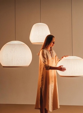设计师餐厅吊灯2024新款北欧客厅卧室床头灯餐桌创意个性艺术灯具