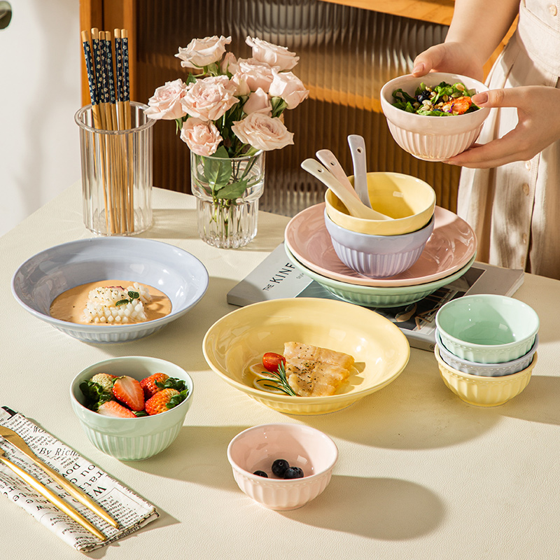 奶油风陶瓷餐具碗盘组合碗碟套装创意米饭碗水果沙拉碗乔迁送礼