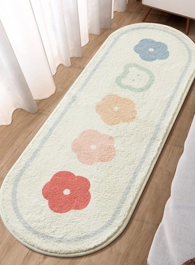 新款网红卡通花朵仿羊绒卧室地毯少女飘窗床边防滑吸水儿童房地垫