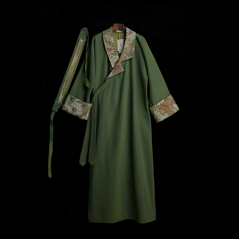清新翻领藏袍套装 纯棉结实耐磨新式改良 藏族服装女服饰