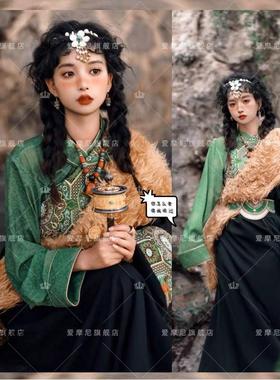 丽江旅拍藏族服装绿色藏袍拉萨藏民族服装女西藏服饰藏袍藏族衣服