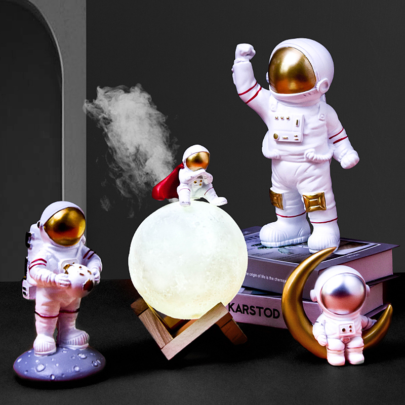 北欧现代客厅宇航员小摆件创意太空人家居轻奢装饰品办公桌面摆设
