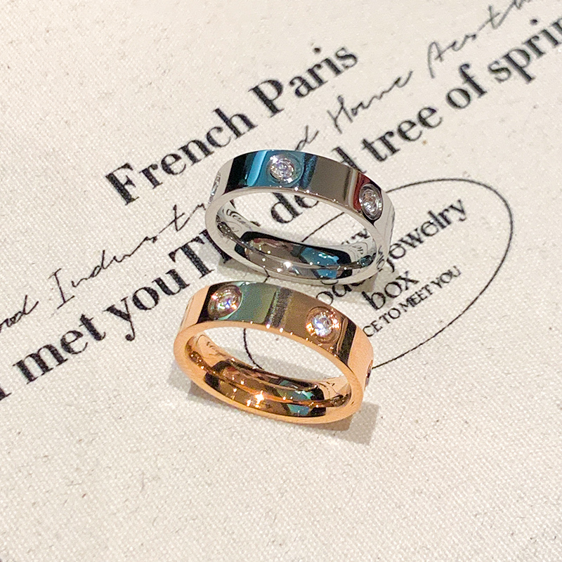 单钻锆石钛钢戒指女小众设计素圈戒指女轻奢高级感尾戒时尚食指环