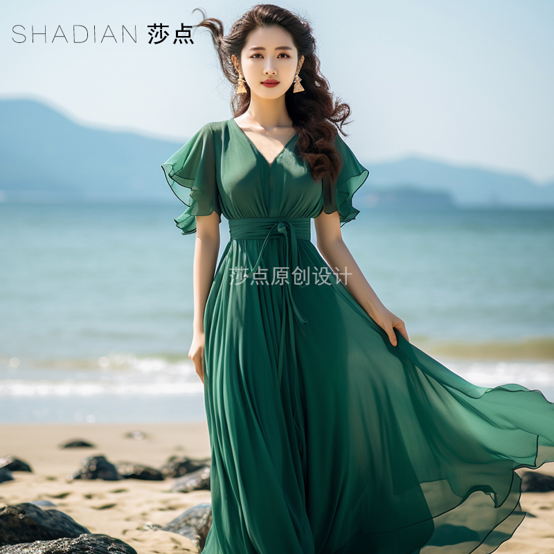 今年流行连衣裙女薄荷曼波穿搭绿色长裙到脚踝高级感度假裙沙滩裙