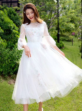 美妃女装夏装2023新款法式裙子仙女超仙森系女神范公主白色连衣裙