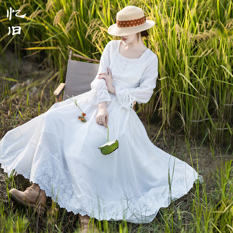 【山云录】法式气质高级感白色连衣裙女2024春季蕾丝花边修身长裙