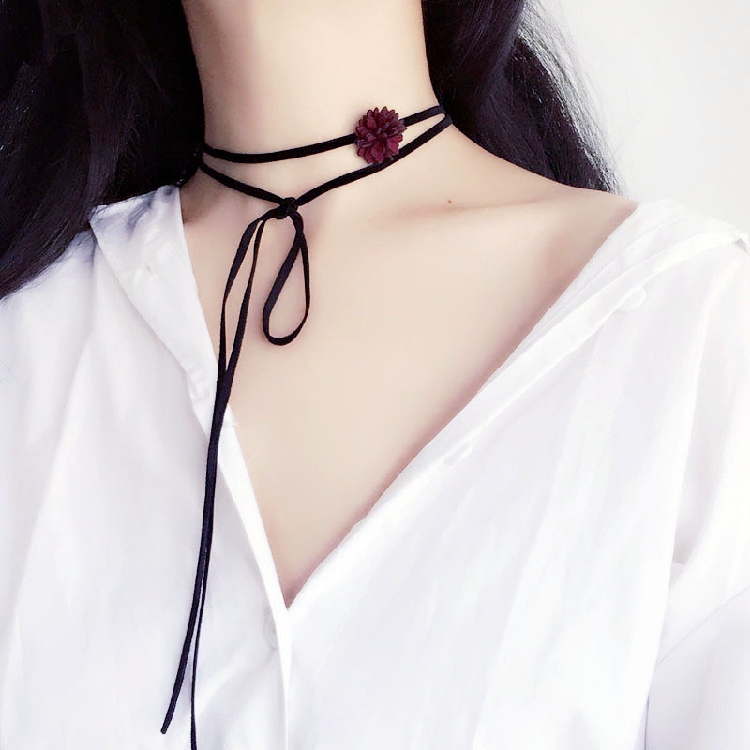 项链女小众设计感山茶花choker锁骨链ins酷网红复古项圈少女颈带