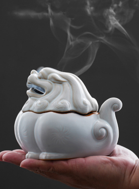 禅意汝窑招财狻猊貔貅陶瓷盘香炉家用摆件创意檀香沉香茶道熏香炉