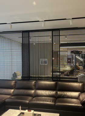 现代简约格栅屏风隔断客厅玄关不锈钢镂空装饰办公室餐厅背景墙