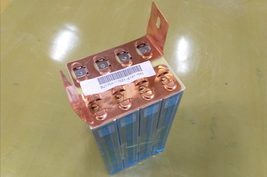 江淮新能源iev6E原厂国轩高科铁锂电芯4并64安时5并IEV1234代电池