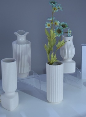 小众花瓶现代北欧家具白色陶瓷花瓶摆件创意客厅干花插软装饰品