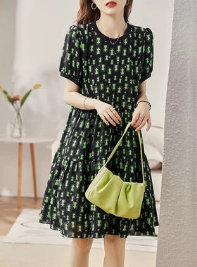 GG。绿色印花短袖雪纺连衣裙女夏季2024新款宽松时尚气质显瘦休闲