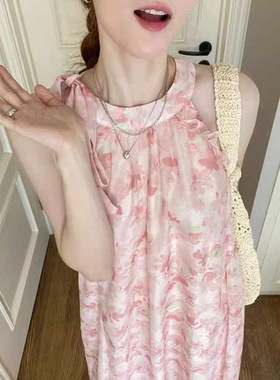 小个子雪纺连衣裙法式粉色碎花无袖挂脖女夏季2024新款宽松长裙