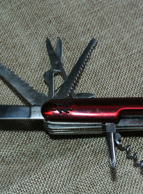 户外刀具十一多功能便携组合刀具家用旅行刀具折叠锯剪刀阳江礼品