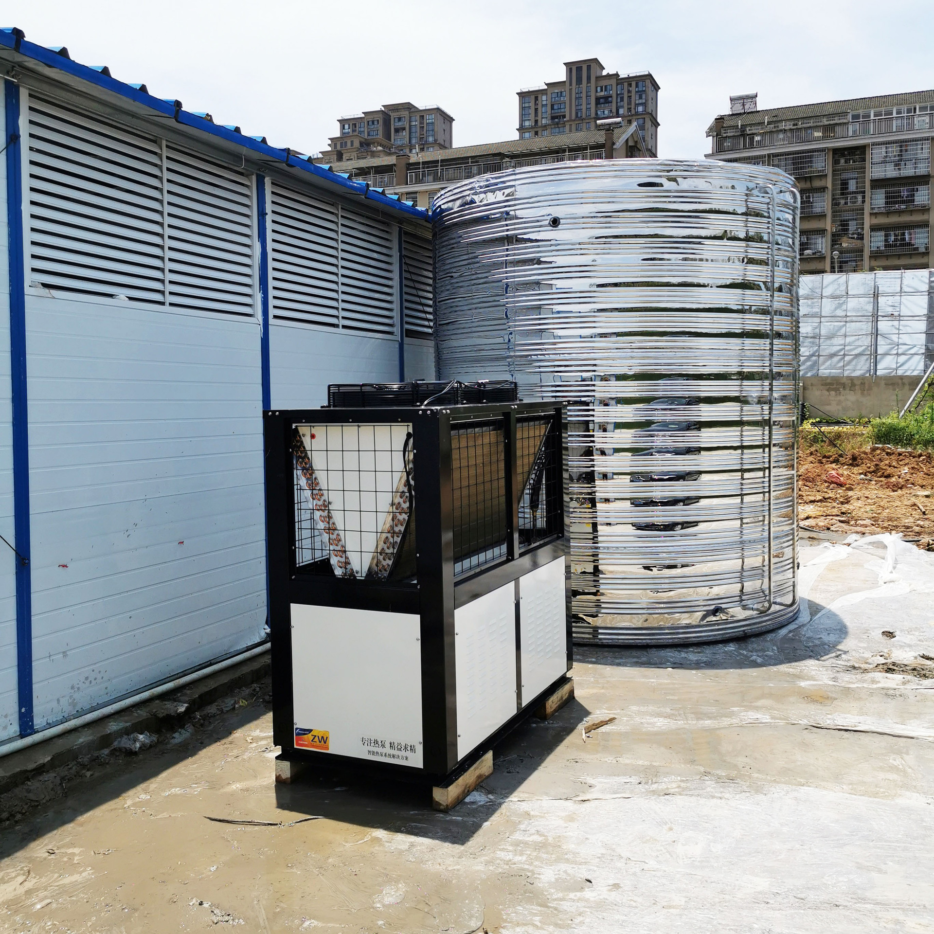 一体式商用空气能热水器厂家直供510热泵循环机组工地热水工程