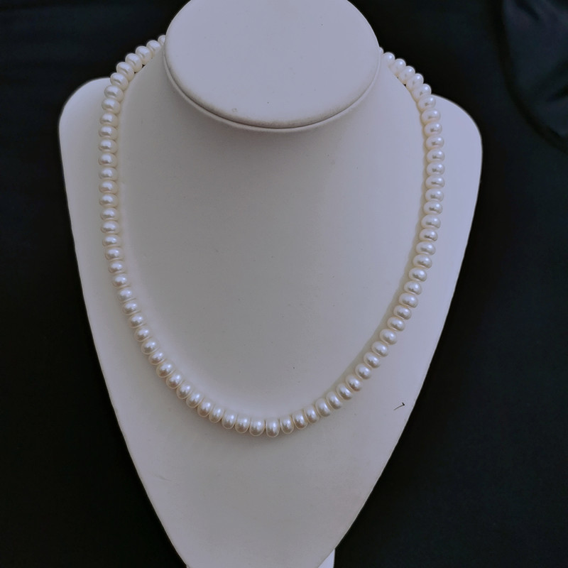 妈妈珍珠项链天然白色7-8中颗粒近圆形婆婆长辈生日礼物圆珠颈链