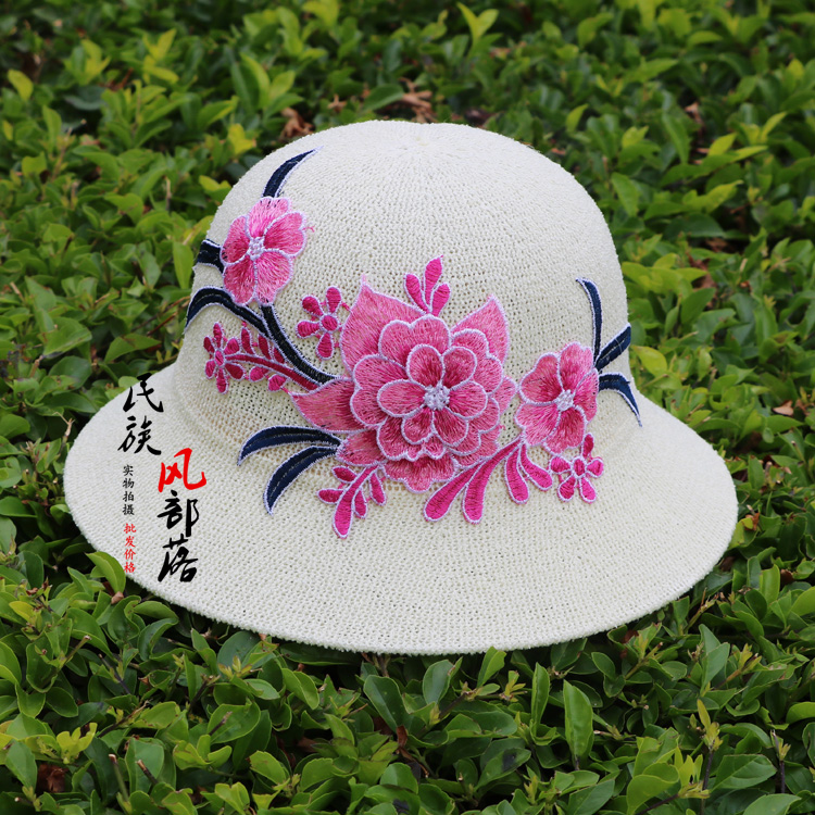新款时尚民族风刺绣可折叠女士透气棉麻防晒遮太阳帽子沙滩帽盆帽