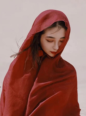 红色纱巾披肩民族风夏薄款棉麻新疆青海沙漠草原旅游穿搭头巾丝巾