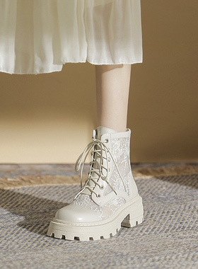 海伦馆马丁靴女夏季薄款短靴2022年新款网纱透气凉靴镂空白色靴子