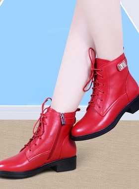 红色短靴女2023秋冬季新款头层软牛皮圆头女士靴子加绒平底马丁靴