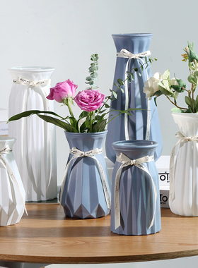 磨砂北欧玻璃插花瓶透明干花创意客厅插花水养富贵竹百合白色摆件