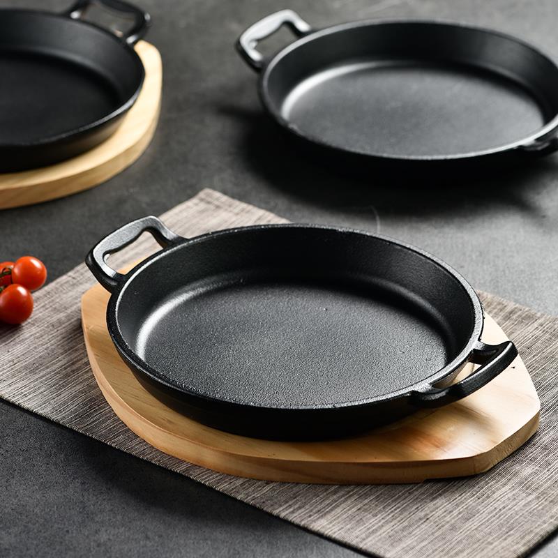 。韩式加厚铁板烧盘铸铁烤盘配木板家用电磁炉圆形煎牛排烤肉锅商