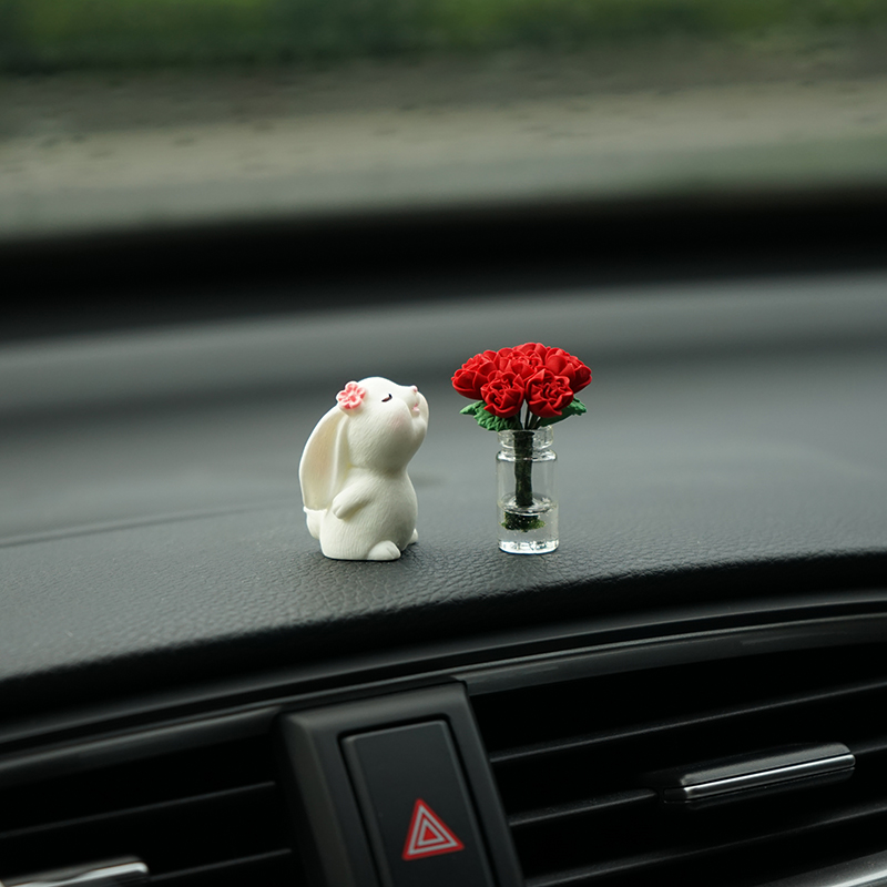迷你花瓶花朵花束汽车小摆件车内装饰品中控台车载创意治愈高级感