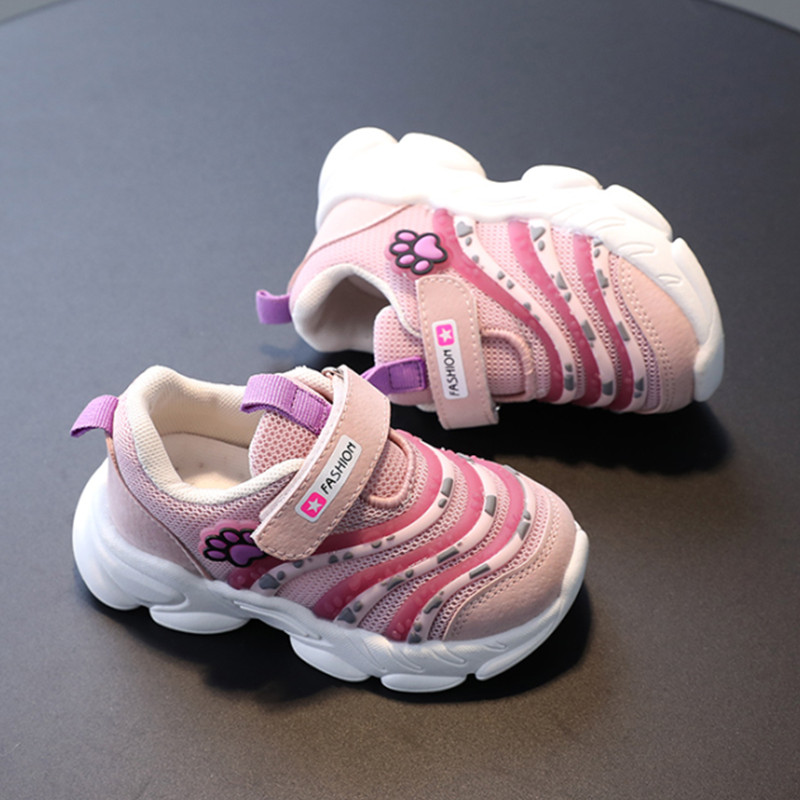 1-5岁儿童运动鞋春秋冬季宝宝网鞋男童女童小童鞋子卡通毛毛虫鞋