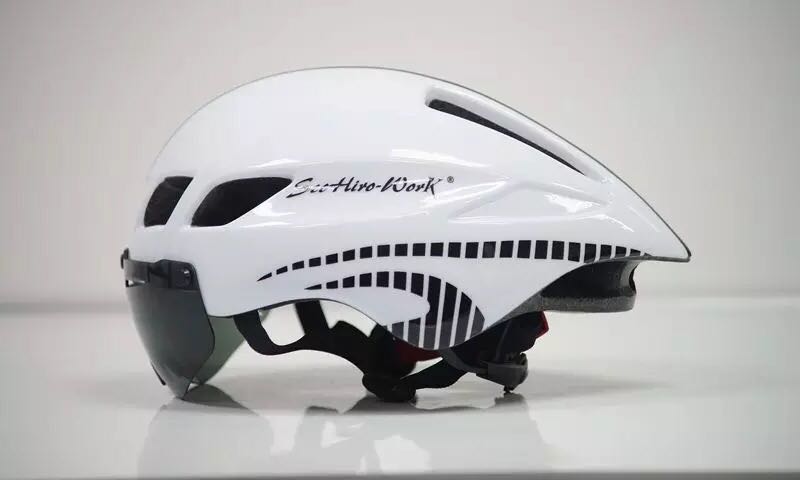 推荐自行车头盔一体成型山地公路气动风镜TT破风铁三计时头盔