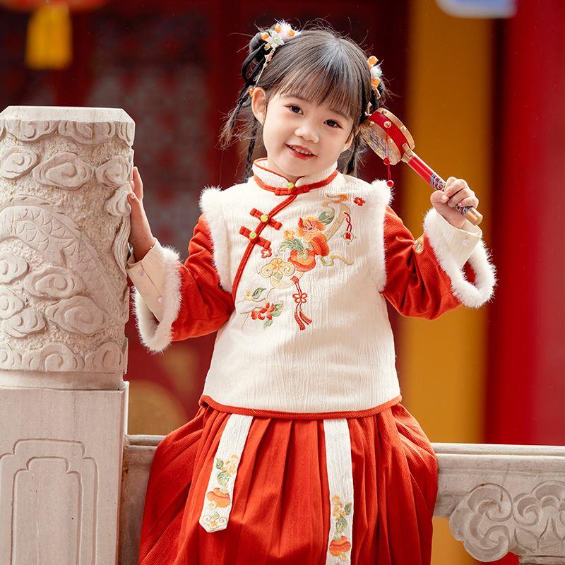 汉服女童冬款中国风古装套装洋气改良旗袍儿童唐装宝宝龙年拜年服