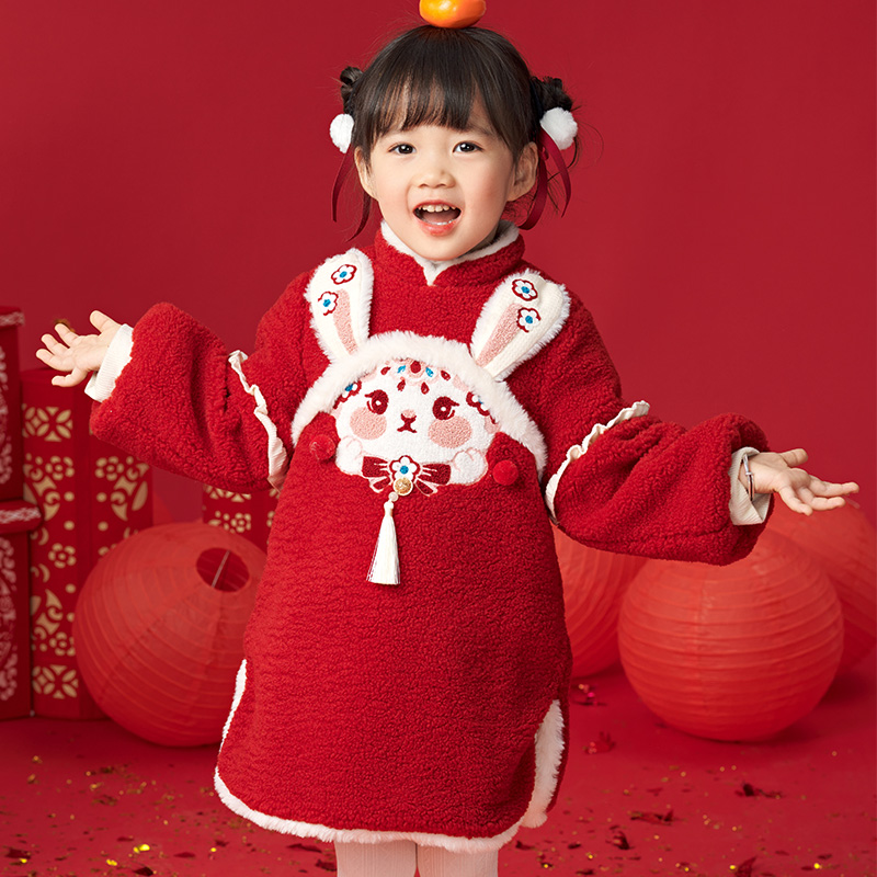 儿童汉服女童拜年服冬季新款宝宝唐装小女孩兔年新年装中国风裙子