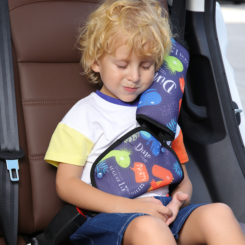 汽车用安全带护肩套创意个性儿童保护防勒脖柔软四季套装潮牌加长